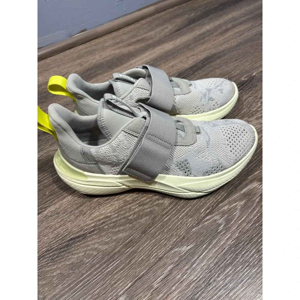 SOREL Kinetic‎ Impact Strap Grey Yellow Mesh Sneakers LL6029-278 Womens 9.5